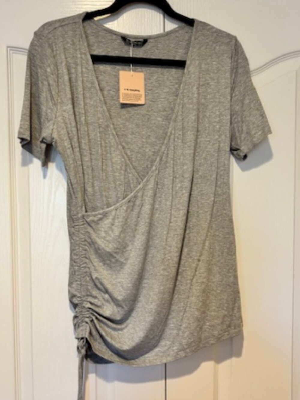 BloomChic Solid Overlap Collar Drawstring Gathered T-shirt 14 - 16/1X